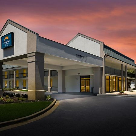 Suburban Studios Hinesville - Fort Stewart Area Bagian luar foto