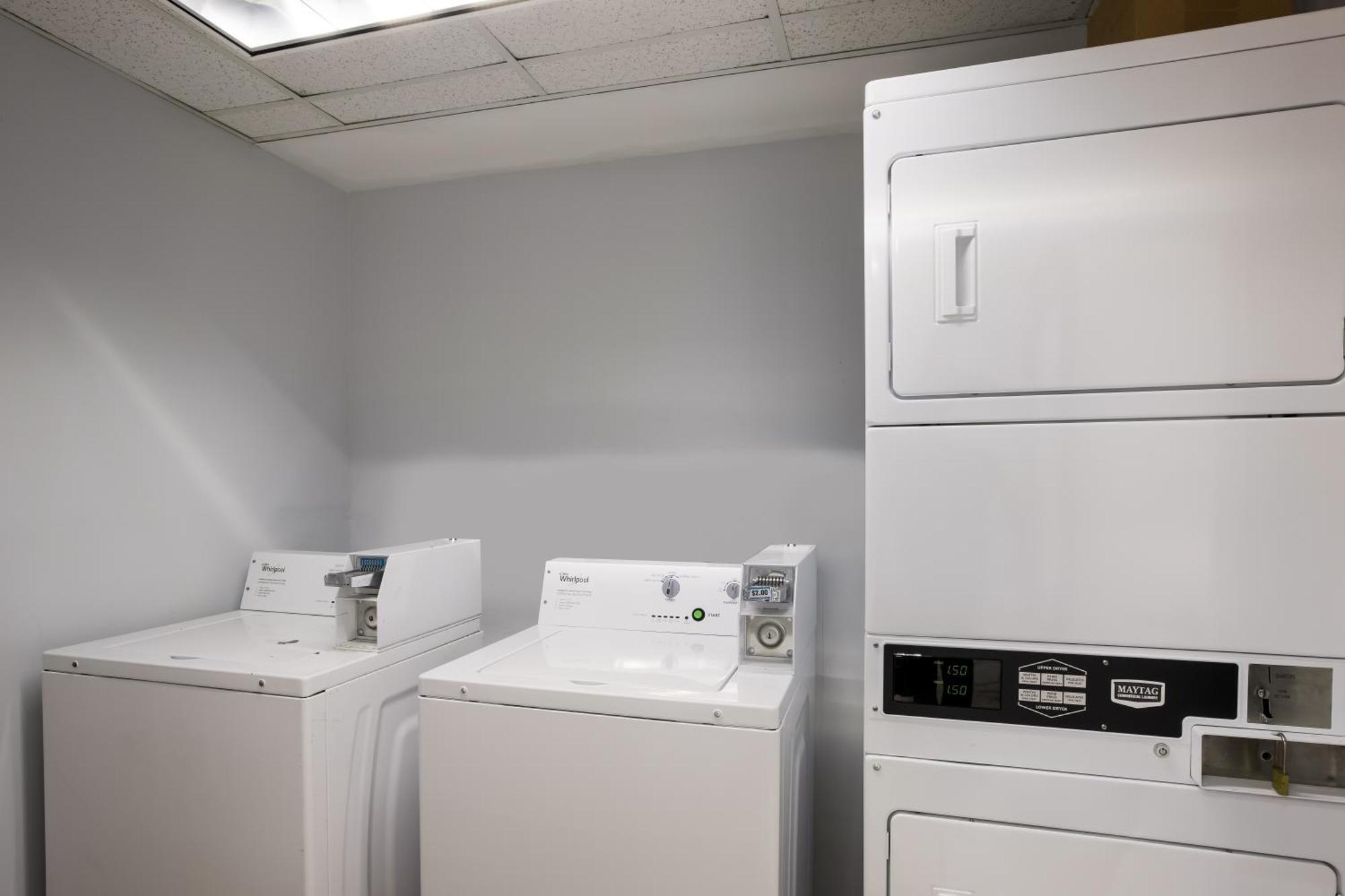 Suburban Studios Hinesville - Fort Stewart Area Bagian luar foto