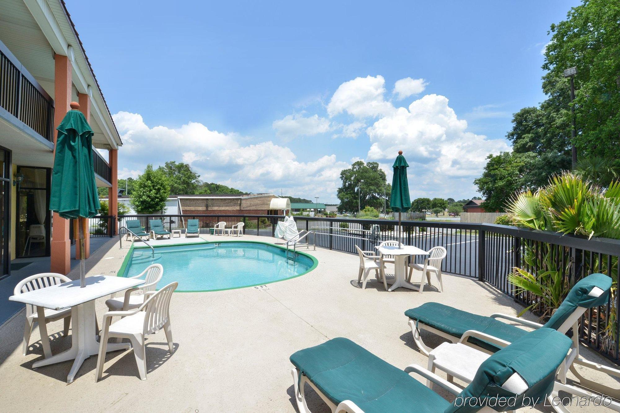 Suburban Studios Hinesville - Fort Stewart Area Bagian luar foto