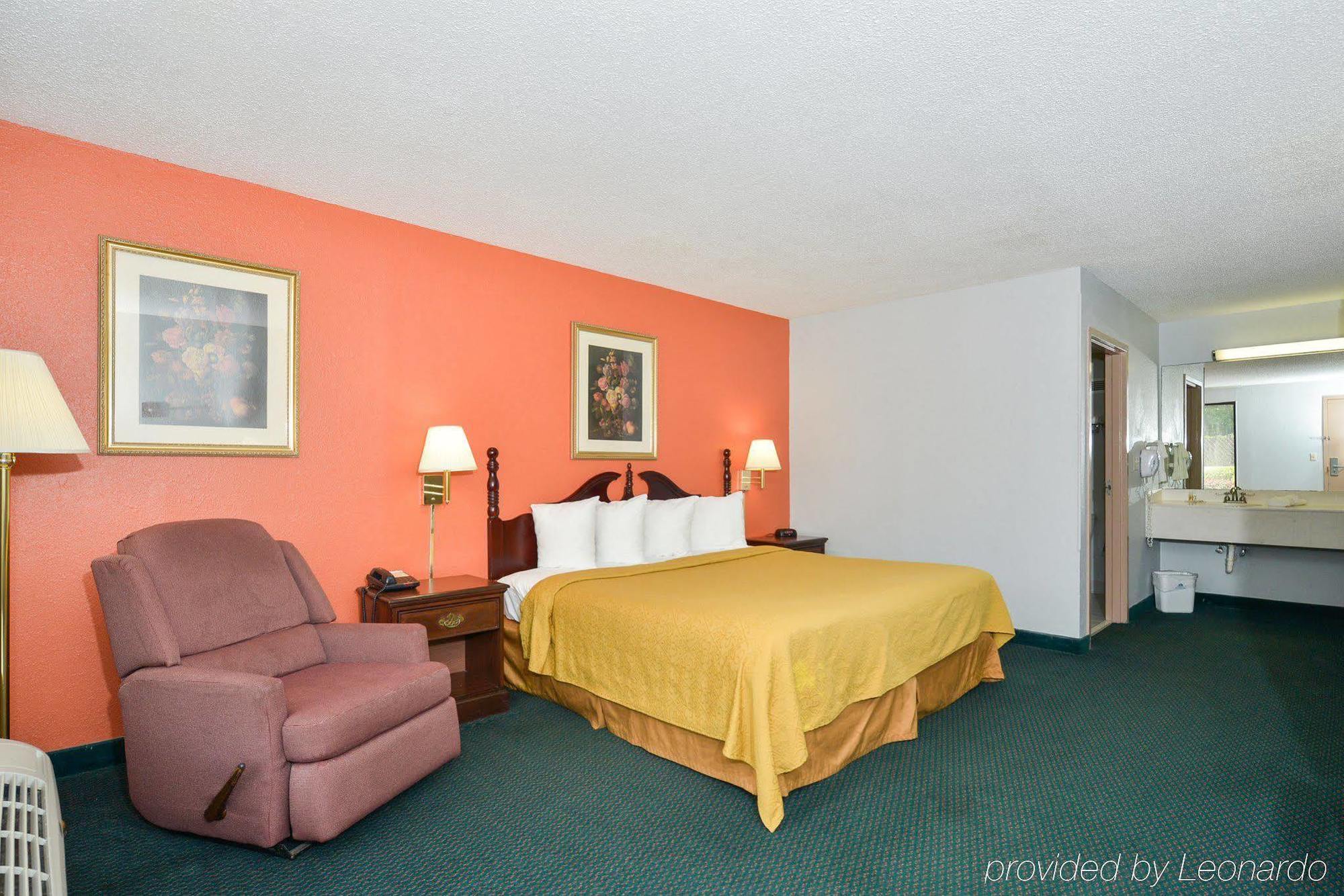 Suburban Studios Hinesville - Fort Stewart Area Bagian luar foto